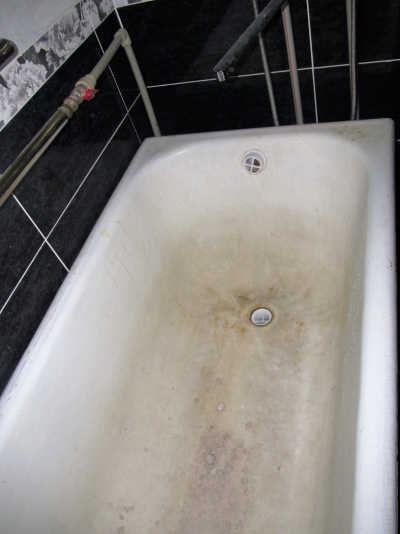 Реставрация старой чугунной  ванны в Чугуеве